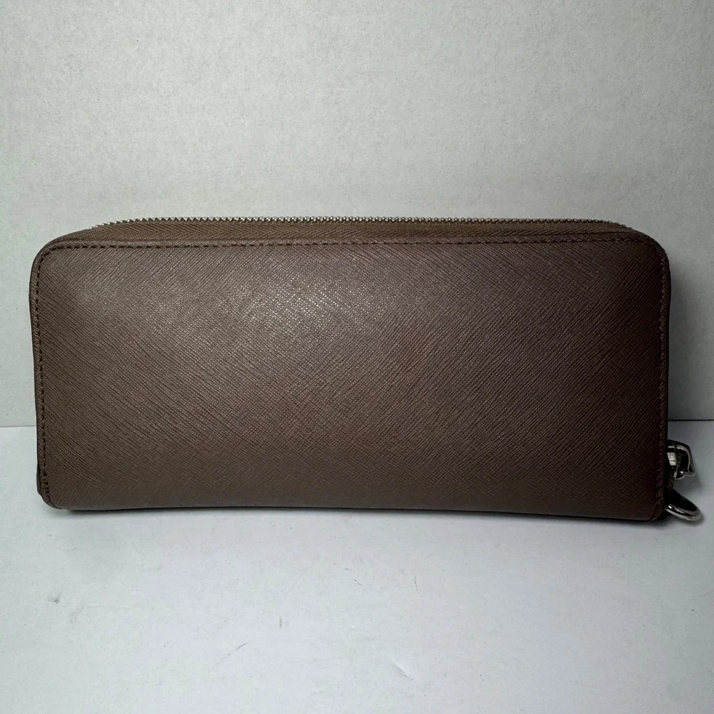 Michael Kors Saffiano Leather Zip Around Accordion Continental Wallet in‎ Taupe